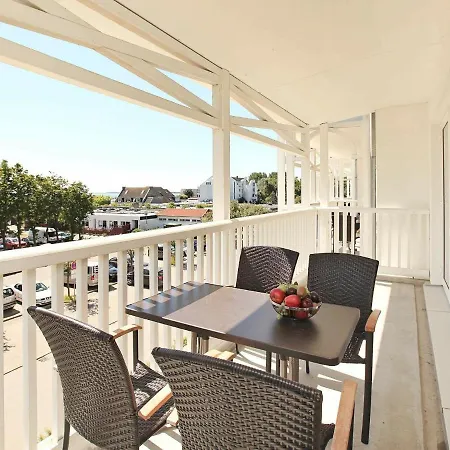 6 Person In Großenbrode